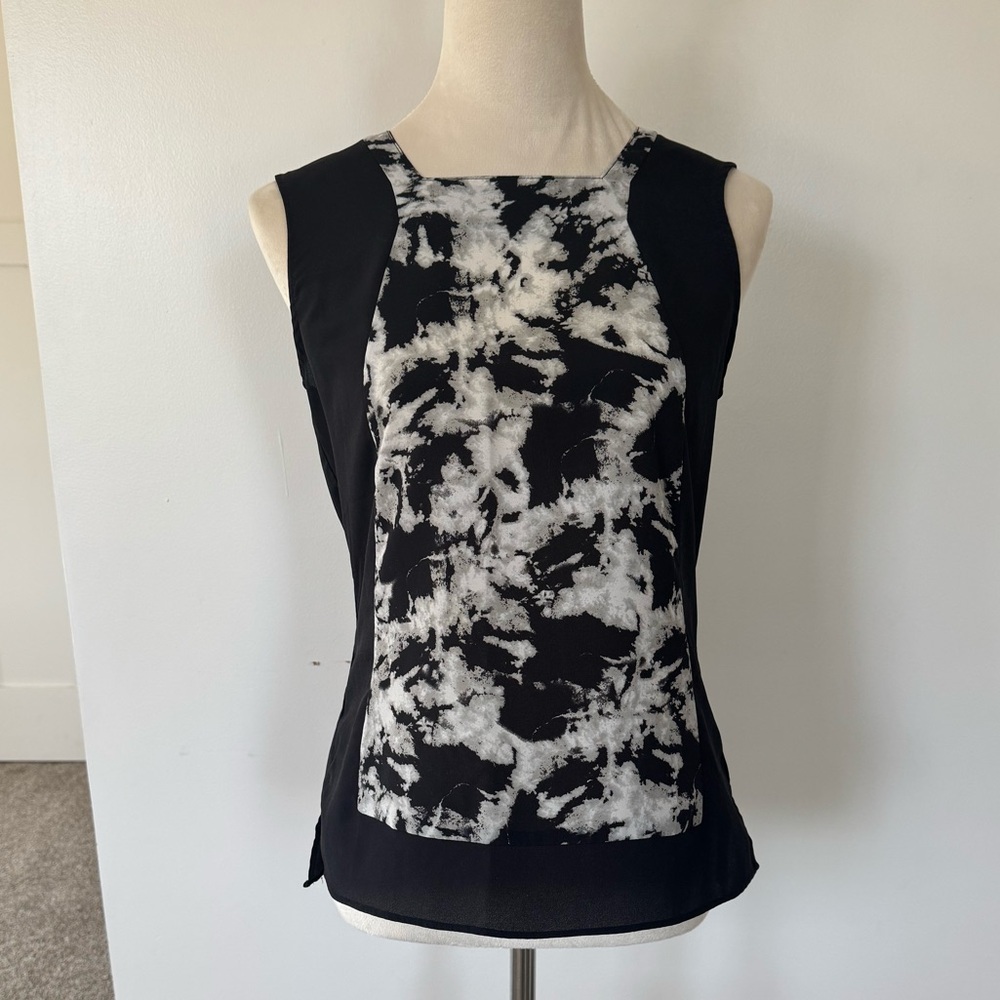 Cynthia Rowley Black and Gray Fitted Graphic Tank Top